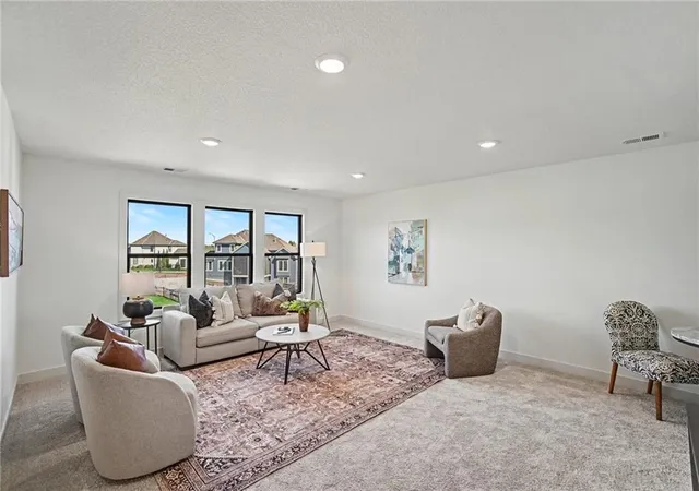 Photo 4 of Single family home for sale at 3024 NE 102nd Street, Kansas City, MO 64155 | MLS# 2626094 | Listing updated on 2026-10-19