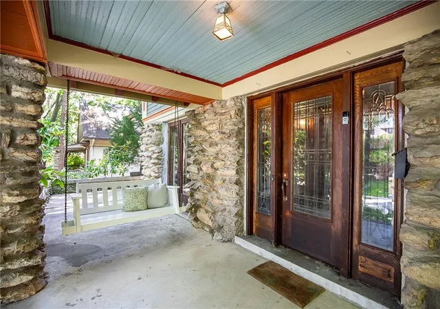 4th image of 3640 Campbell St, Kansas City, MO 64109 | MLS# 2626103
