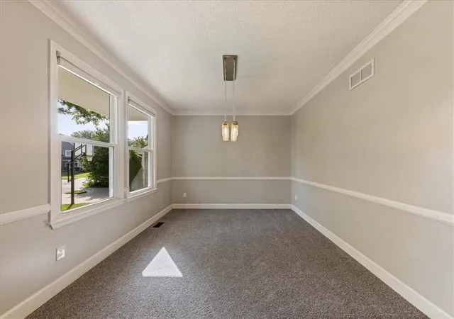 4th image of 11207 W 116Th Ter, Overland Park, KS 66210 | MLS# 2626132