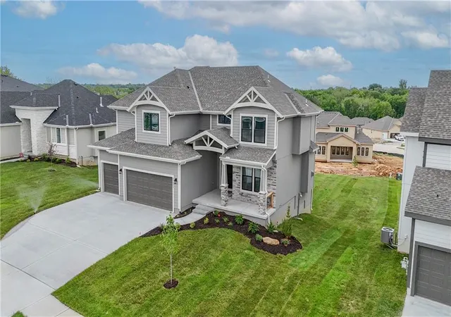 1st image of 6001 Araphahoe St, Shawnee, KS 66226 | MLS# 2626146