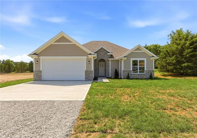 1st image of 328 Ne 51st Rd, Warrensburg, MO 64093 | MLS# 2626147