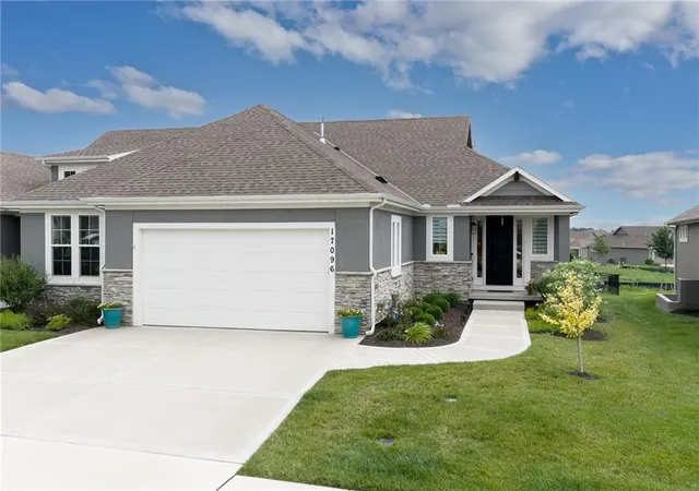 Photo 1 of Single family home for sale at 17096 W 168th Place, Olathe, KS 66062 | MLS# 2626176 | Listing updated on 2026-09-05