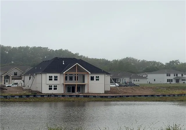 Photo 2 of Single family home for sale at 2335 Foxtail Dr, Kearney, MO 64060 | MLS# 2626179 | Listing updated on 2026-10-08