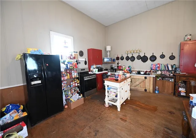 Homes for sale in Golden City, MO | 501 Mill St, Golden City, MO 64748 | MLS# 2626180