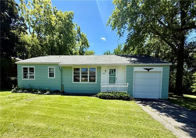 Homes for sale in Hopkins, MO | 802 E Roseberry St, Hopkins, MO 64461 | MLS# 2626187