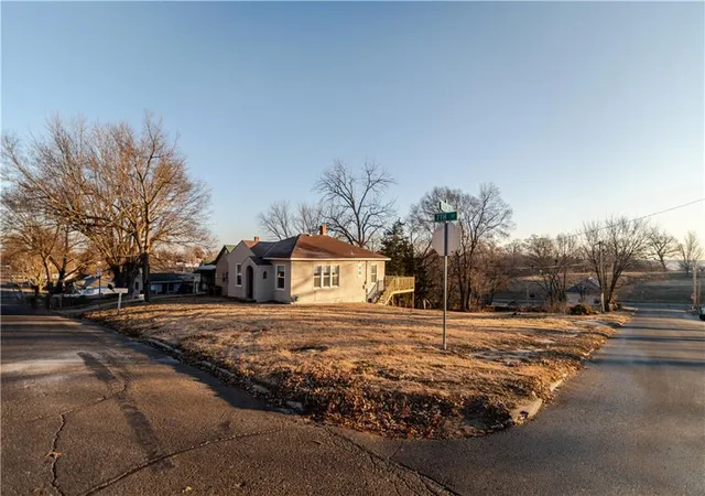 Homes for sale in Atchison, KS | 1520 S 7Th St, Atchison, KS 66002 | MLS# 2626190