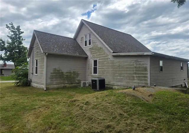 Homes for sale in Leeton, MO | 422 S Graham St, Leeton, MO 64761 | MLS# 2626215