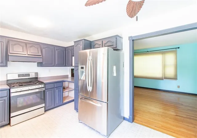 Photo 5 of Sale Pending at 8307 E 92nd Terrace, Kansas City, MO 64138 | MLS# 2626220 | Listing updated on 2026-08-21