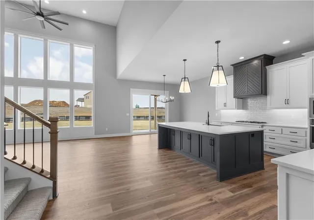 Photo 3 of Single family home for sale at 17131 S Barstow St, Olathe, KS 66062 | MLS# 2626221 | Listing updated on 2026-10-10