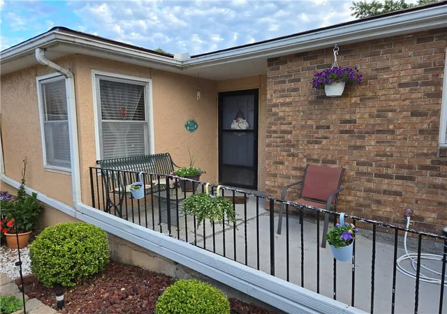 Homes for sale in Kansas City, MO | 6228 Ash Ct, Kansas City, MO 64133 | MLS# 2626229