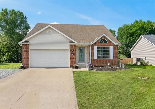 Homes for sale in Saint Joseph, MO | 3503 Easy St, Saint Joseph, MO 64503 | MLS# 2626236
