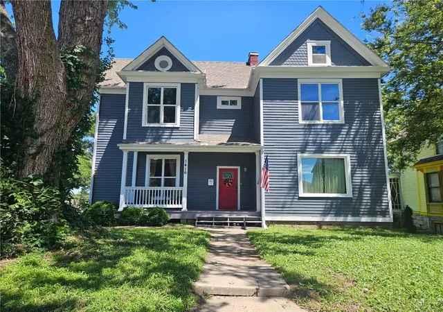 Homes for sale in Lexington, MO | 1416 Franklin Ave, Lexington, MO 64067 | MLS# 2626237