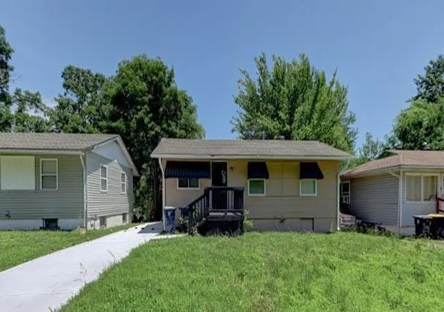 1st image of 4629 Elmwood Ave, Kansas City, MO 64130 | MLS# 2626246