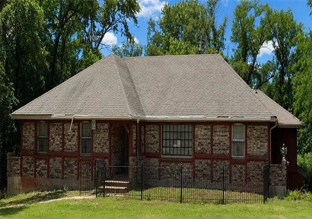 Single family home for sale at 6940 Renner Rd, Shawnee, KS 66217 | MLS# 2626251