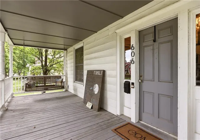 Homes for sale in Paola, KS | 606 E Peoria St, Paola, KS 66071 | MLS# 2626254