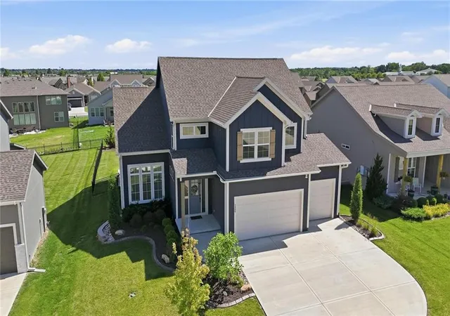 1st image of 1505 Sw Arbormill Ter, Lees Summit, MO 64082 | MLS# 2626260