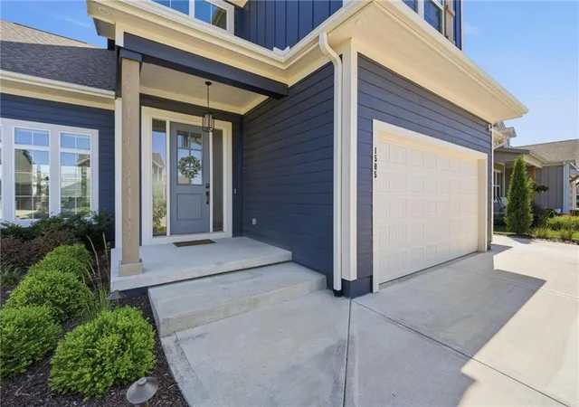 4th image of 1505 Sw Arbormill Ter, Lees Summit, MO 64082 | MLS# 2626260