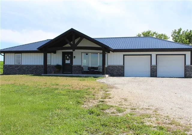 Homes for sale in Cameron, MO | 6890 Se Rogers Rd, Cameron, MO 64429 | MLS# 2626266