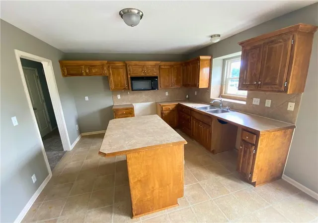 3rd image of 7104 E 163Rd Ter, Belton, MO 64012 | MLS# 2626273