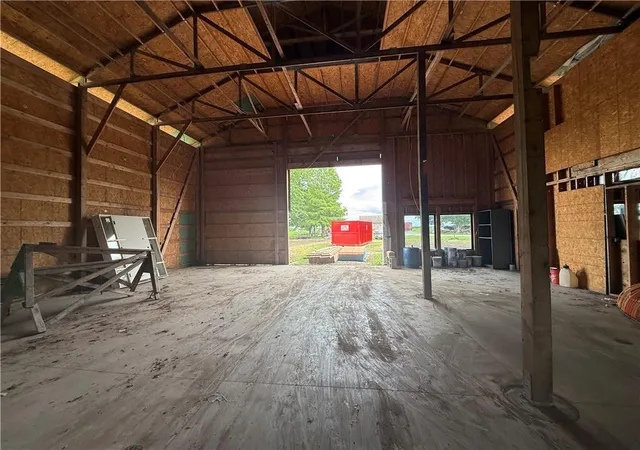 Photo 3 of Sale Pending at 1411 S Hudnall Rd, Oak Grove, MO 64075 | MLS# 2626293 | Listing updated on 2026-07-03