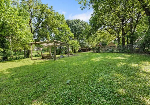 Photo 29 of Single family home for sale at 7222 Sycamore Ave, Kansas City, MO 64133 | MLS# 2626296 | Listing updated on 2026-08-10