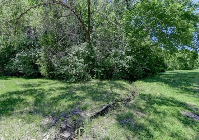 Photo 3 of Land for sale at 11511 Ridge Dr, Independence, MO 64054 | MLS# 2626299 | Listing updated on 2026-07-29