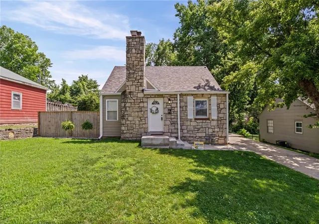 1st image of 4317 Troup Ave, Kansas City, KS 66102 | MLS# 2626311