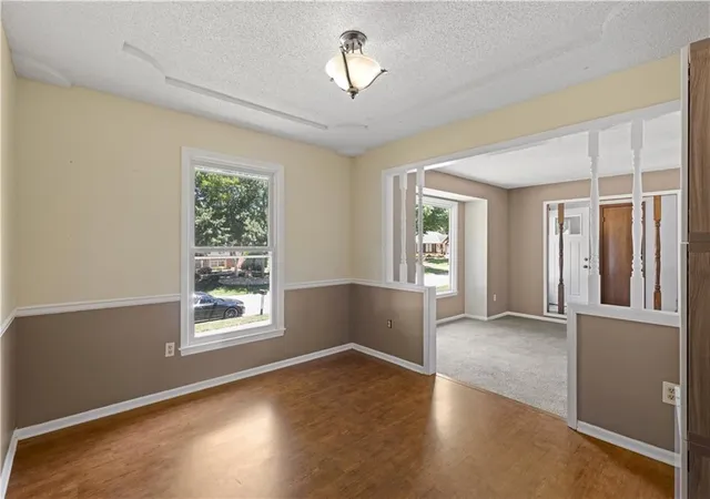 Homes for sale in Shawnee, KS | 5718 Westgate St, Shawnee, KS 66216 | MLS# 2626318