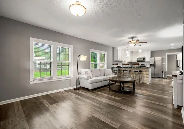 Homes for sale in Louisburg, KS | 601 S Peoria St, Louisburg, KS 66053 | MLS# 2626344
