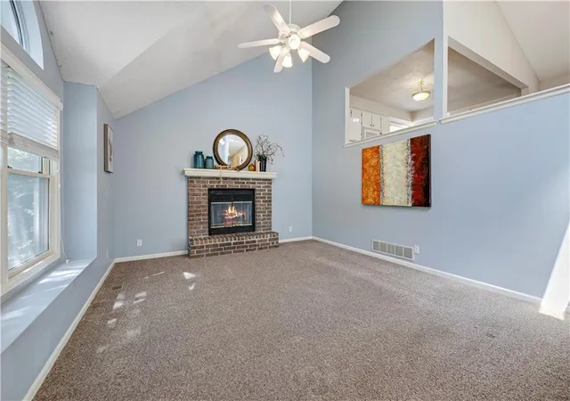 3rd image of 15768 Horton Ct, Overland Park, KS 66223 | MLS# 2626367