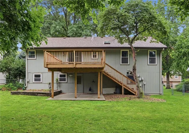 Homes for sale in Lenexa, KS | 9131 Acuff Ln, Lenexa, KS 66215 | MLS# 2626383