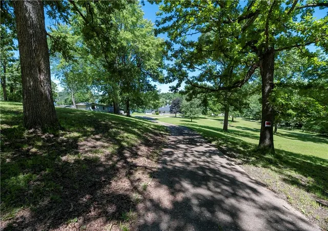 Photo 4 of Single family home for sale at 30293 Autumn Rd, Gravois Mills, MO 65037 | MLS# 2626415 | Listing updated on 2026-09-23