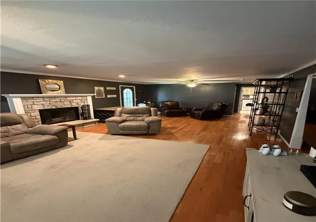5th image of 33655 Hillcrest St, De Soto, KS 66018 | MLS# 2626444
