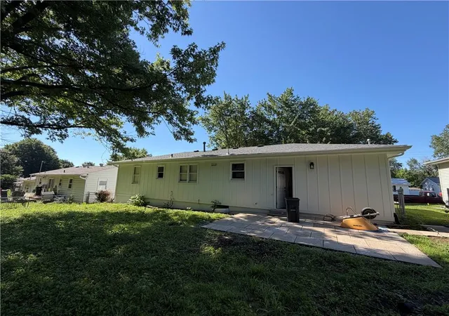 Homes for sale in Lexington, MO | 2510 Hillside St, Lexington, MO 64067 | MLS# 2626471