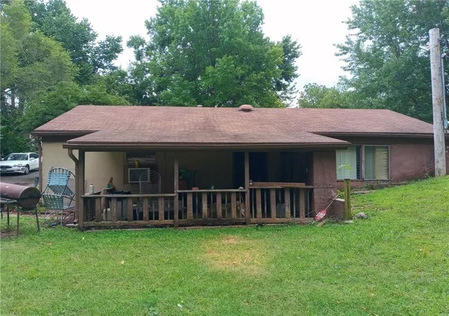 1st image of 110 N Ditzler Ave, Independence, MO 64053 | MLS# 2626474