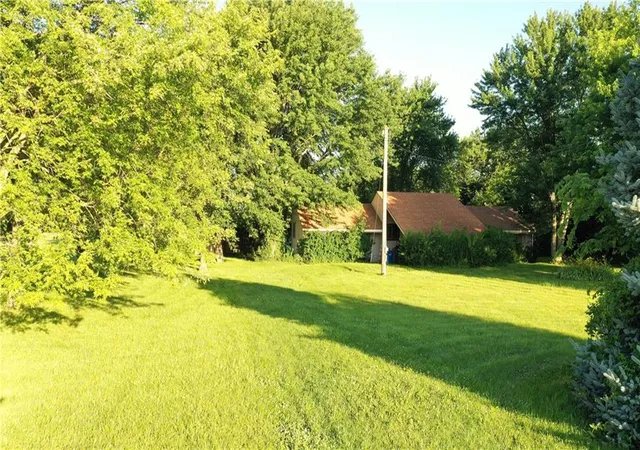 Homes for sale in Osawatomie, KS | 37720 Bethel Church Rd, Osawatomie, KS 66064 | MLS# 2626484