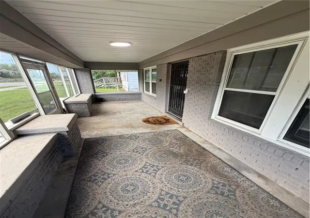 Photo 3 of Single family home for sale at 4915 Olive St, Kansas City, MO 64130 | MLS# 2626490 | Listing updated on 2026-08-12