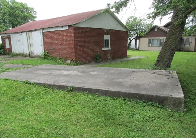 Homes for sale in Cameron, MO | 214 W 7th St, Cameron, MO 64429 | MLS# 2626495