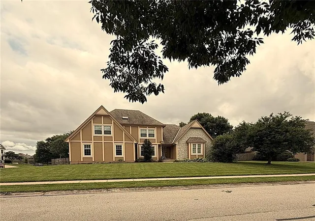 Homes for sale in Kansas City, MO | 1619 Ne 100 Ct, Kansas City, MO 64155 | MLS# 2626509