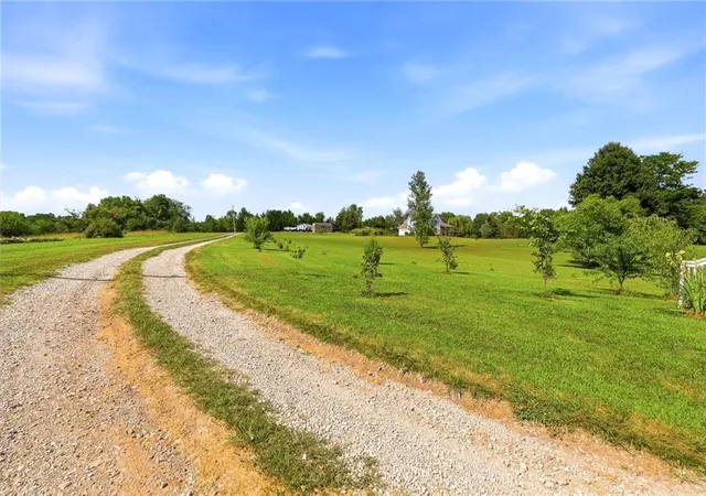 Homes for sale in Warrensburg, MO | 211 Nw 415 Rd, Warrensburg, MO 64093 | MLS# 2626510