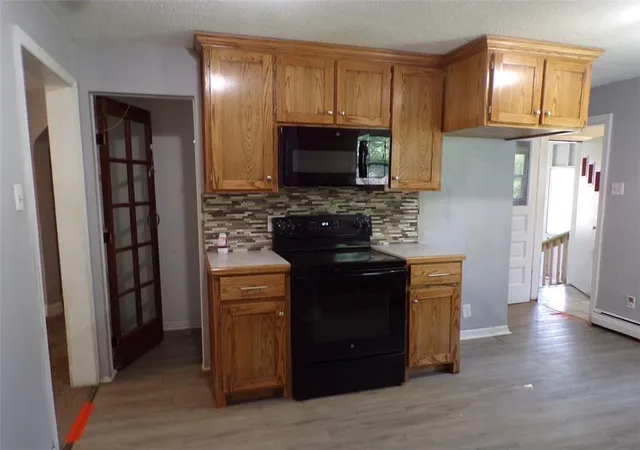 Homes for sale in Leavenworth, KS | 1208 Olive St, Leavenworth, KS 66048 | MLS# 2626511