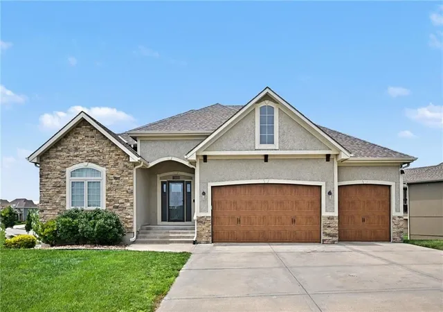 1st image of 9000 N Seymour Ave, Kansas City, MO 64153 | MLS# 2626536