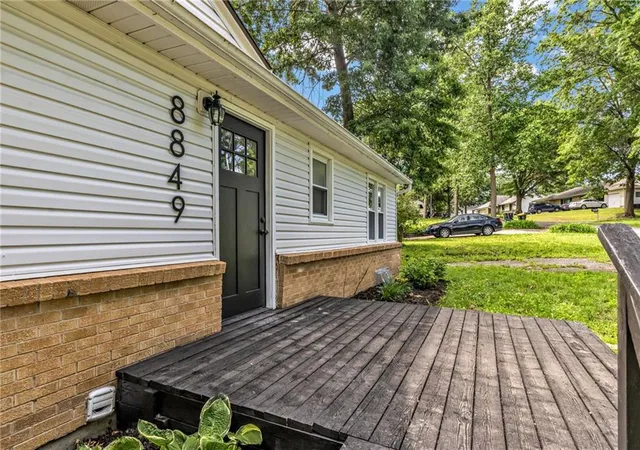 Photo 3 of Single family home for sale at 8849 N Locust St, Kansas City, MO 64155 | MLS# 2626548 | Listing updated on 2026-09-01