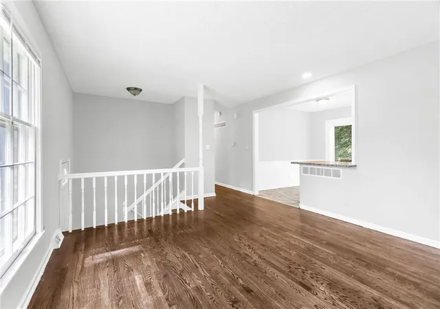 3rd image of 1908 2Nd St, Lees Summit, MO 64081 | MLS# 2626555