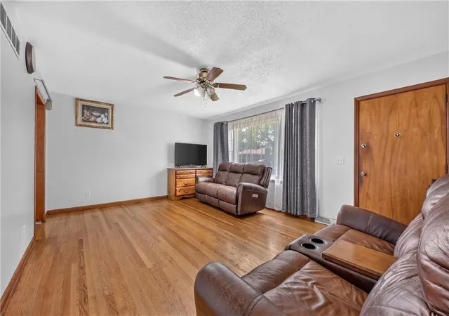 5th image of 1601 N 81St Ter, Kansas City, KS 66112 | MLS# 2626558