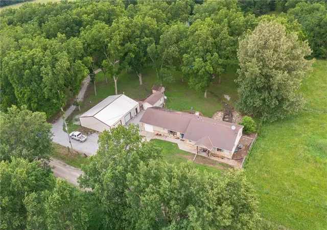 4th image of 2354 Nw County Rd 1502 (Tract 1) N/A, Butler, MO 64730 | MLS# 2626581