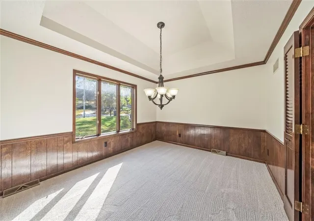 Photo 3 of Single family home for sale at 5768 Bower St, Kansas City, MO 64133 | MLS# 2626640 | Listing updated on 2026-10-18