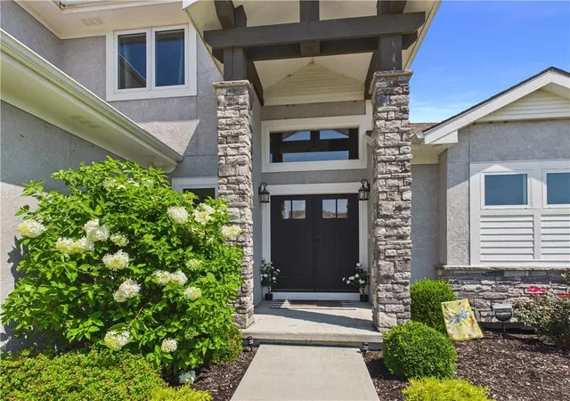 Photo 3 of Single family home for sale at 1250 Rich Blvd, Warrensburg, MO 64093 | MLS# 2626643 | Listing updated on 2026-08-03