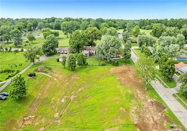 Homes for sale in Merriam, KS | 4710 Knox Ave, Merriam, KS 66203 | MLS# 2626658