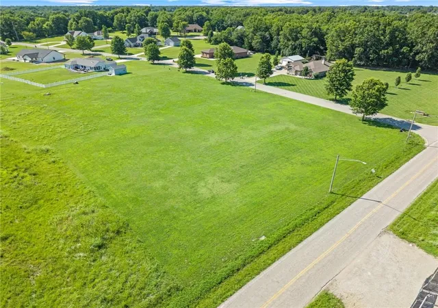 Homes for sale in Pittsburg, KS | 2206 Porter Lane Lane, Pittsburg, KS 66762 | MLS# 2626661